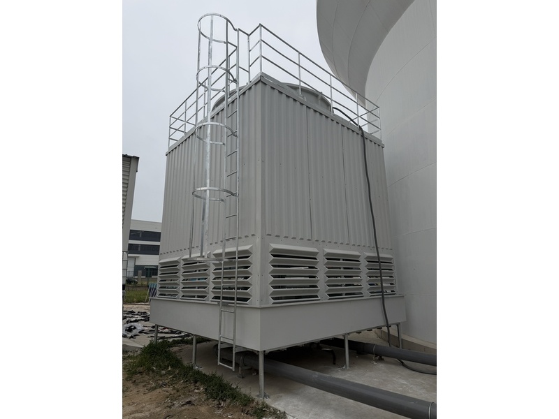 方型冷却塔